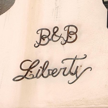 B&B Liberty Άντρια Εξωτερικό φωτογραφία